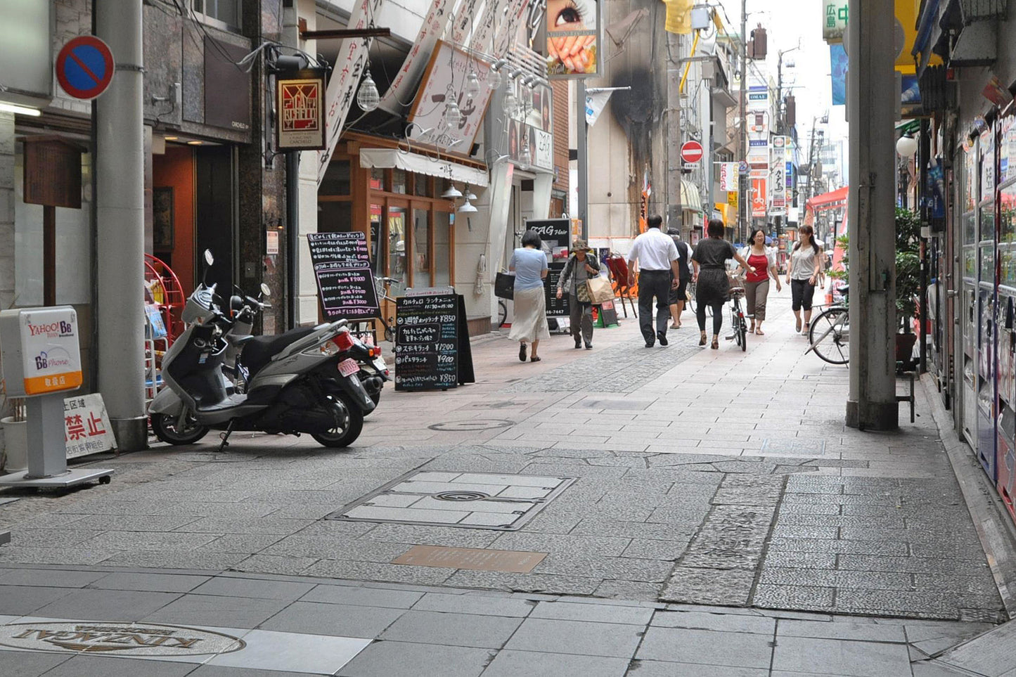 都市広島の記憶 ~各時代の建築と道筋・水辺の痕跡をたどる~ (1)本通り周辺
