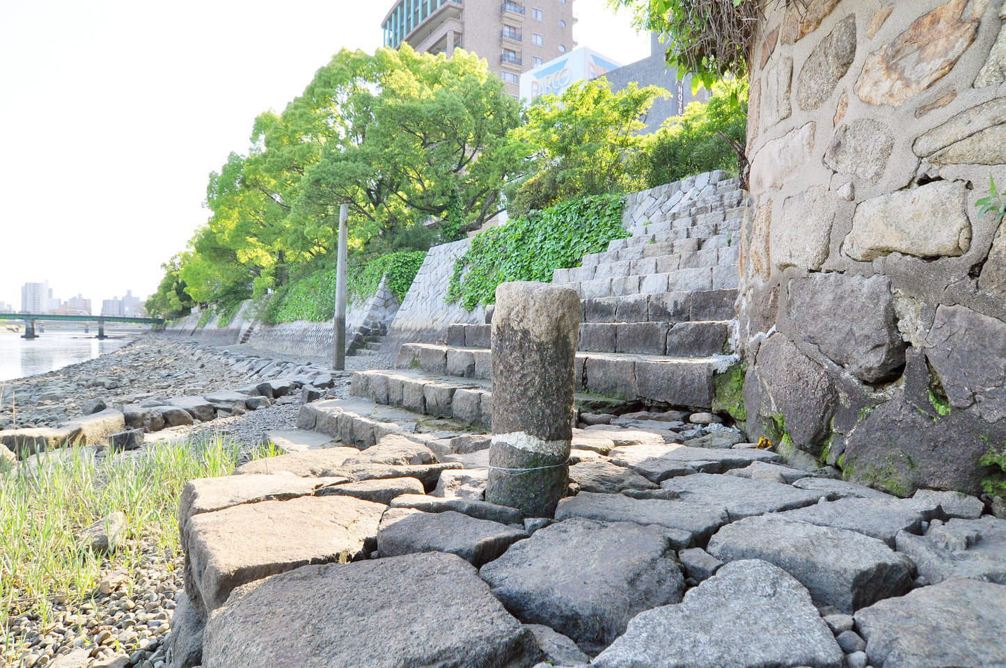 都市広島の記憶 ~各時代の建築と道筋・水辺の痕跡をたどる~ (2)平和記念公園周辺